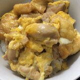 フライパンで親子丼☆油揚げでかさまし&旨味だし